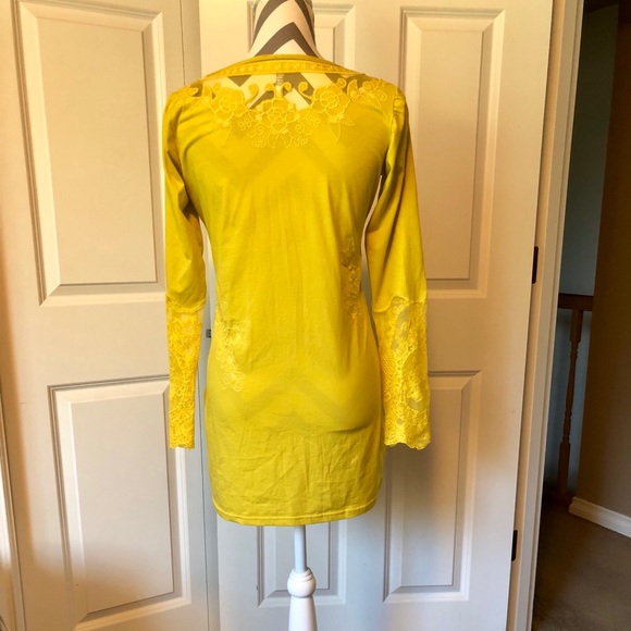 Gorgeous Veiled Brocade Long Sleeve Yellow Shift - Picture 5 of 7